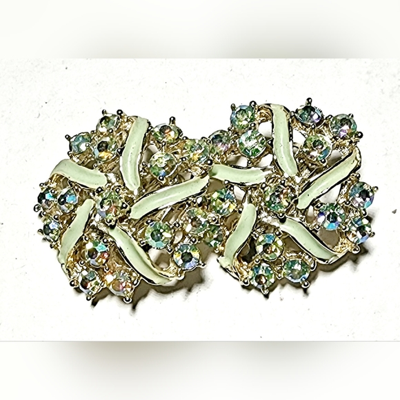 Brilliant 1950s lime green gold with Firestone Aurora borealis clip on earrings - Picture 5 of 8